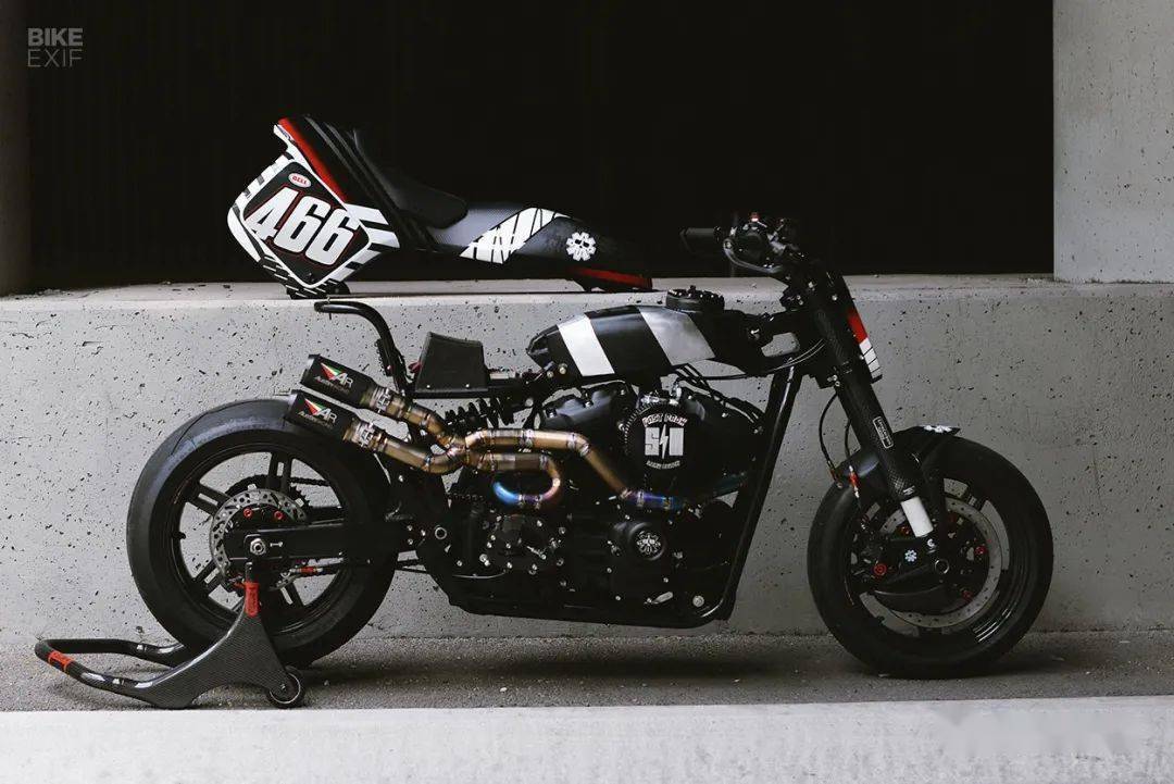 點(diǎn)擊進(jìn)入看圖評(píng)論