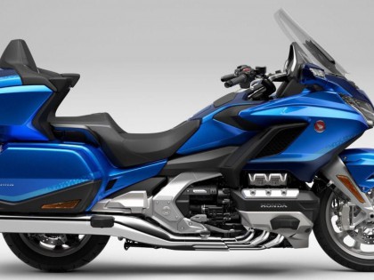 光粼粼，柔情似水，2022金翼新色波光金屬藍發(fā)布