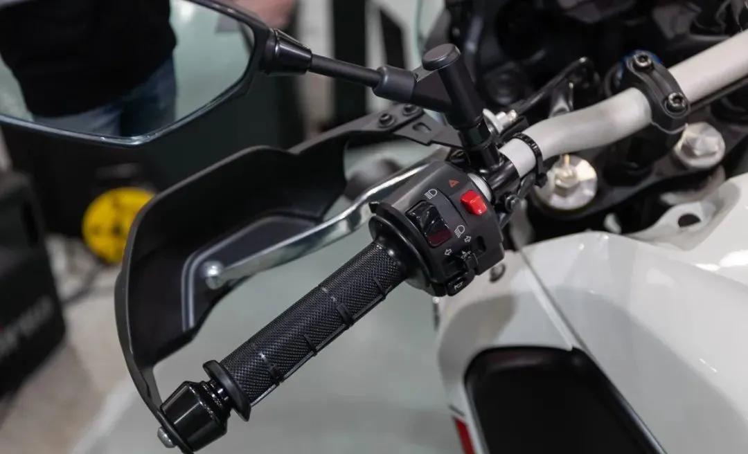 點擊進入看圖評論