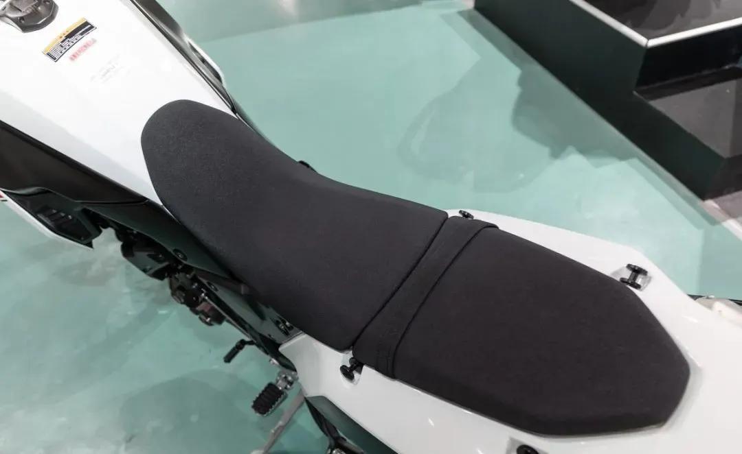 點擊進入看圖評論