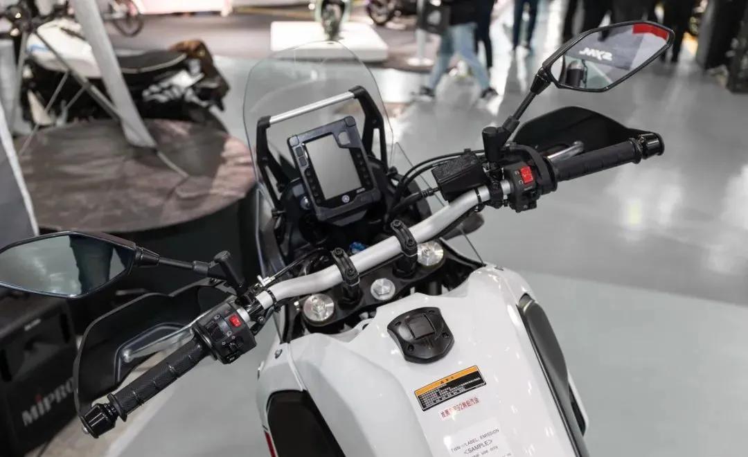 點擊進入看圖評論