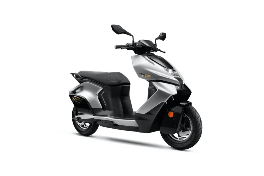 點(diǎn)擊進(jìn)入看圖評(píng)論