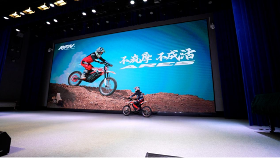 阿波羅越野的大膽嘗試