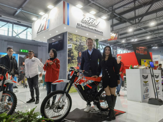 全地形兩用電驅(qū)越野摩托-戰(zhàn)神 ARES