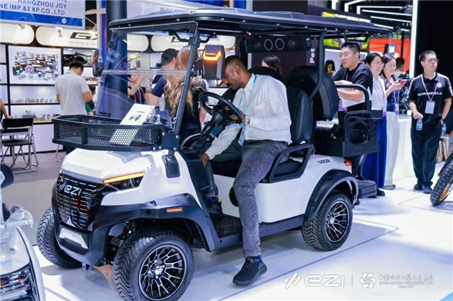 易行時(shí)代EZI廣交會(huì)首日斬獲千萬(wàn)訂單，多維布局智能電動(dòng)輕出行新生態(tài)