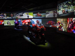 2026 MotoGP：杜卡迪品牌百年的賽車展